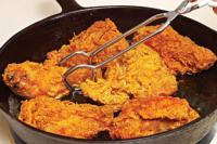Хрупкаво пържено пилешко сн. evernewrecipes.com Хрупкаво пържено пилешко