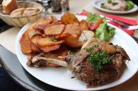 Мариновано патешко с картофи и ябълки сн. yelp.fr Мариновано патешко с картофи и ябълки